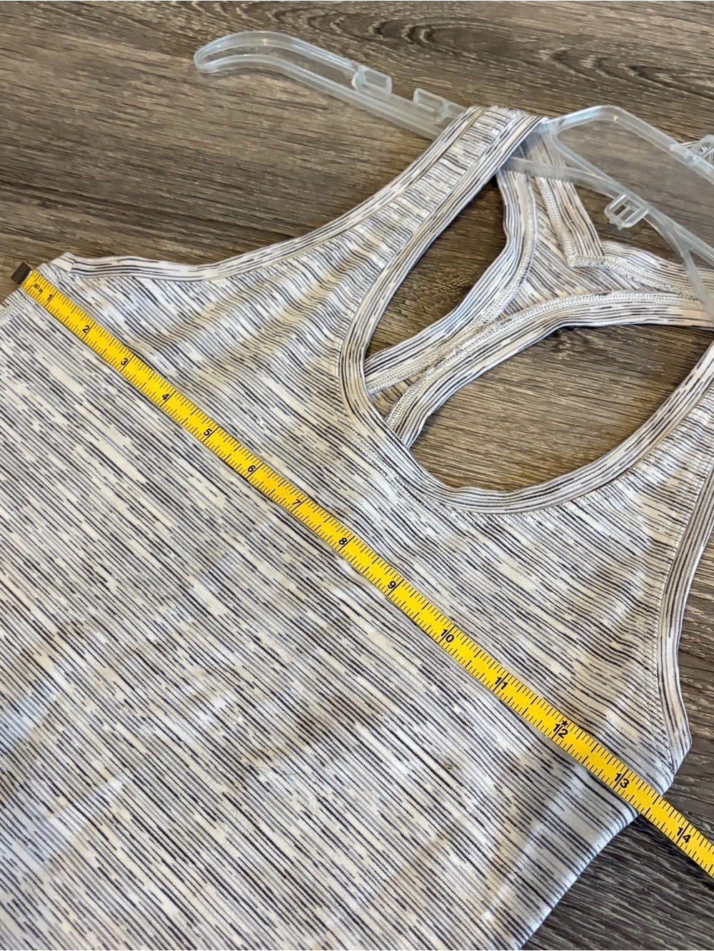 lululemon athletica Gray Space-Dye Racerback Tank Size 4 - Picture 5 of 5